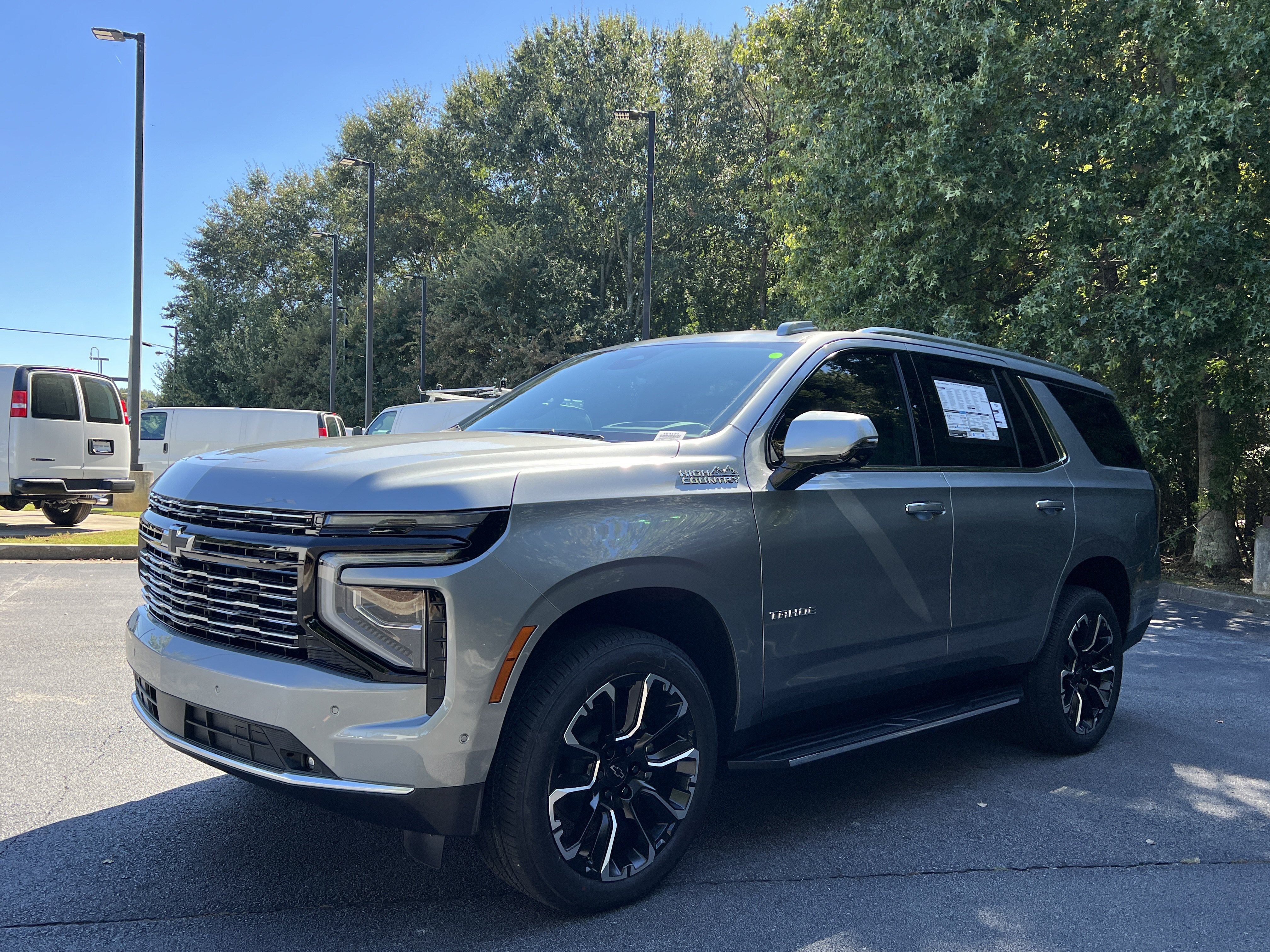 New 2026 Chevrolet Tahoe High Country w/ Sun And Tow Package AWD/4WD image 5