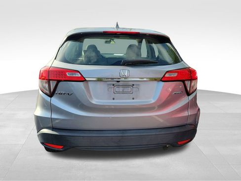 Used 2019 Honda HR-V LX image 12