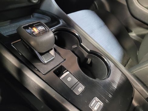 Used 2023 Nissan Rogue SV FWD image 26