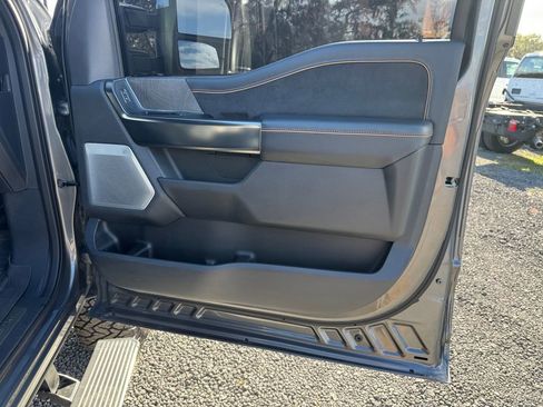 Certified 2023 Ford F350 Platinum w/ Tremor Off-Road Package image 21