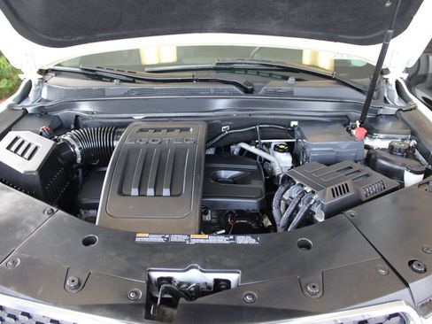 Used 2015 Chevrolet Equinox LT w/ Driver Convenience Package image 52