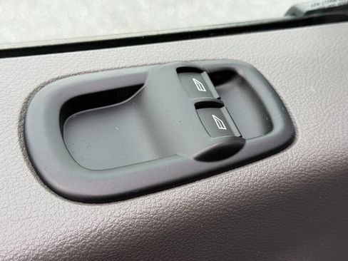 Used 2021 Ford Transit 250 Low Roof AWD image 13