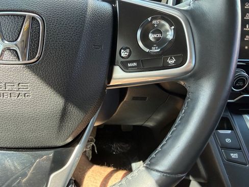 Used 2020 Honda CR-V Touring image 28