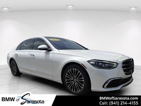Used 2022 Mercedes-Benz S 580 4MATIC Sedan image 1