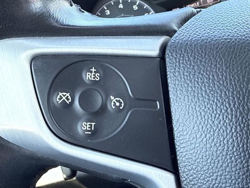 Used 2018 GMC Terrain SLE w/ Driver Convenience Package image 18