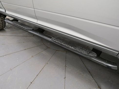 Used 2016 RAM 2500 Tradesman w/ Chrome Appearance Group image 33