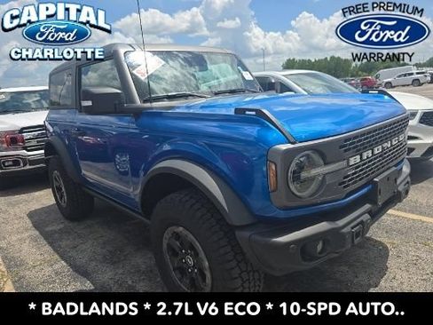 Used 2023 Ford Bronco Badlands AWD/4WD image 2