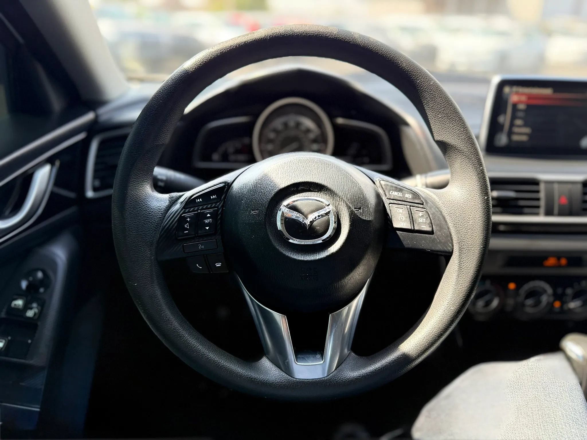 Used 2016 MAZDA MAZDA3 i Sport w/ Preferred Equipment Package FWD image 13