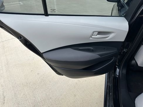 Used 2024 Toyota Corolla LE image 23