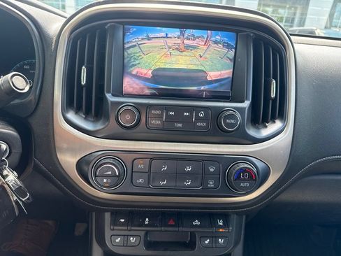 Used 2018 GMC Canyon Denali AWD/4WD image 12