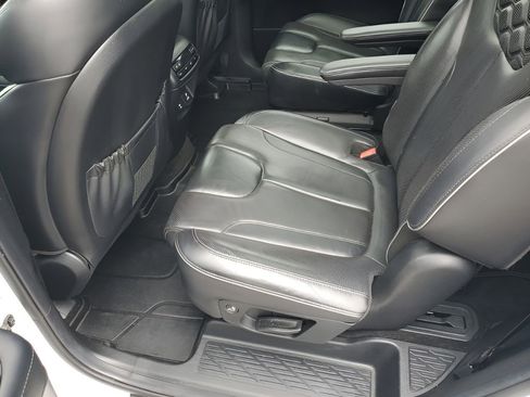 Used 2020 Hyundai Palisade Limited image 20