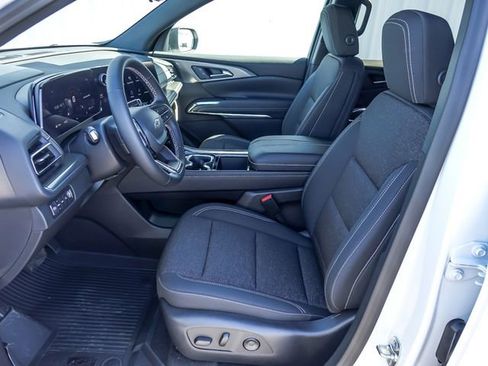 New 2026 Chevrolet Traverse LT w/ Midnight/Sport Edition image 15