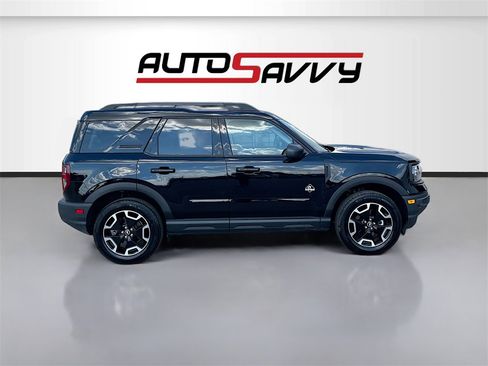 Used 2023 Ford Bronco Sport Outer Banks w/ Tech Package image 8