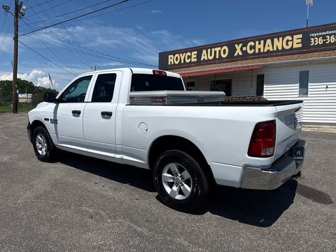Used 2018 RAM 1500 Tradesman w/ Chrome Appearance Group AWD/4WD image 5