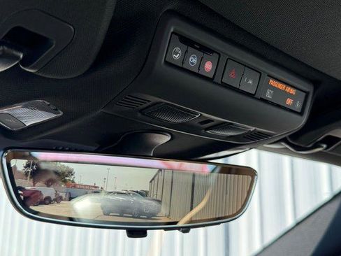 Used 2024 Chevrolet Corvette Stingray Preferred Conv w/ Z51 Performance Package image 11