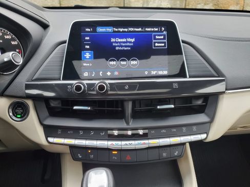 Used 2020 Cadillac CT4 Premium Luxury w/ Climate Package AWD/4WD image 25