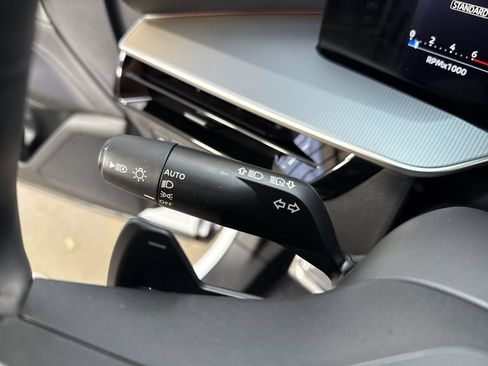 Certified 2025 Nissan Murano SL AWD/4WD image 18