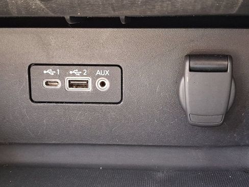 Used 2024 Nissan Altima 2.5 SR FWD image 22