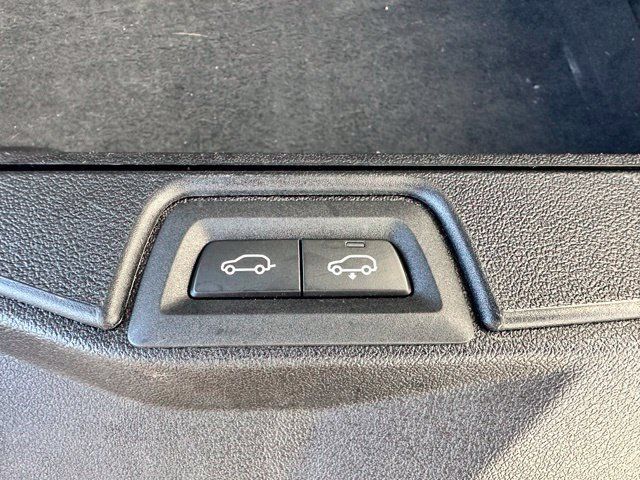 Used 2020 BMW X7 xDrive40i w/ Premium Package AWD/4WD image 10