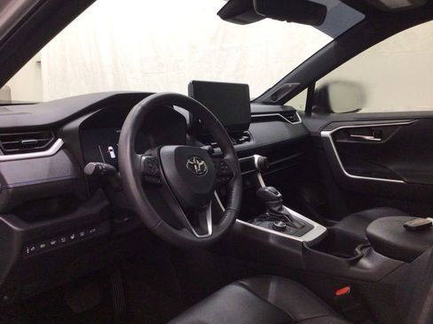 Used 2024 Toyota RAV4 XSE image 9