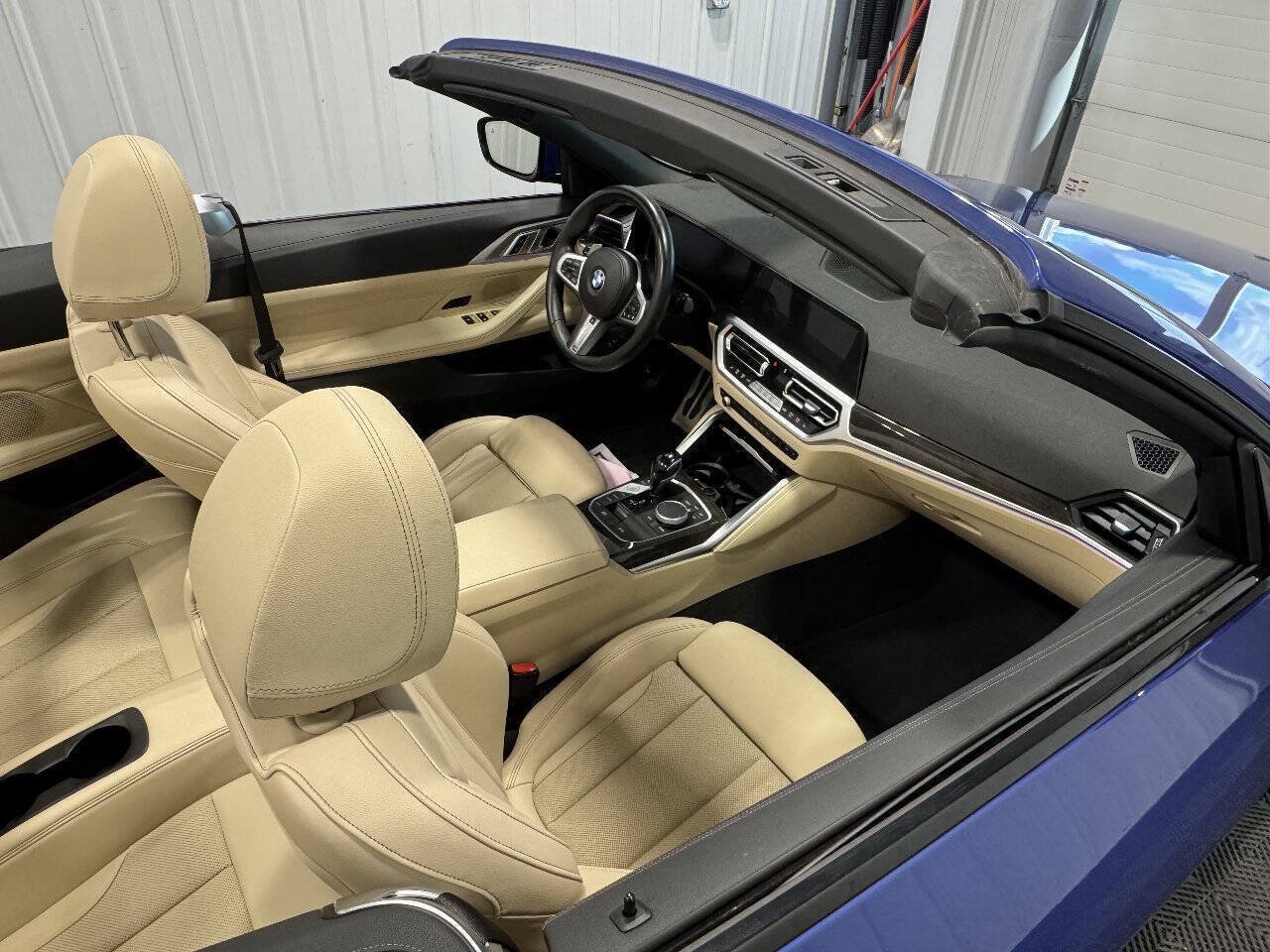 Used 2023 BMW 430i Convertible w/ M Sport Package RWD image 44