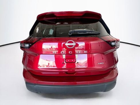 Certified 2025 Nissan Rogue S image 6