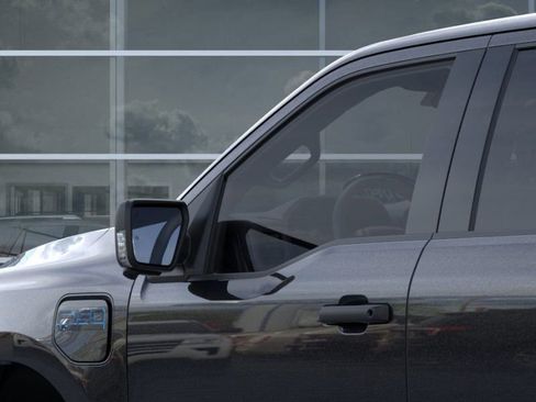 New 2025 Ford F150 Lightning XLT image 20