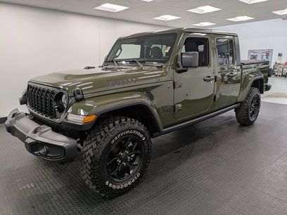Used 2024 Jeep Gladiator Sport