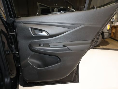 Certified 2024 Buick Envista Preferred w/ Convenience I Package image 19