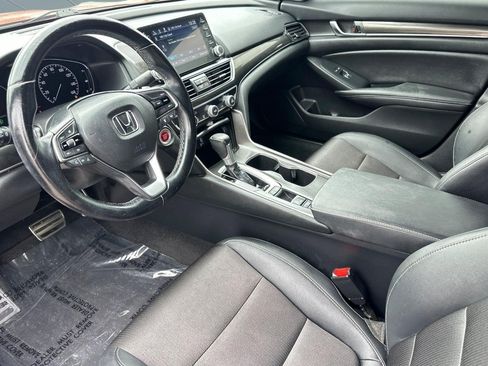 Used 2020 Honda Accord Sport image 4