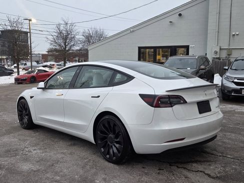 Used 2022 Tesla Model 3 Performance image 4
