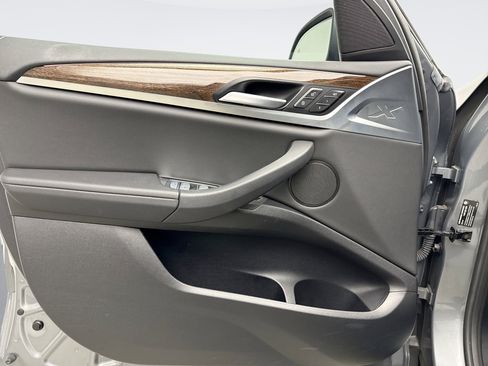 Used 2023 BMW X3 xDrive30i w/ Premium Package image 9