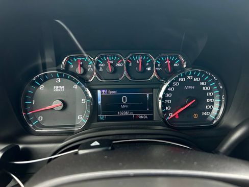 Used 2018 Chevrolet Tahoe LT AWD/4WD image 21