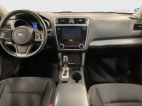 Used 2018 Subaru Outback 2.5i Premium image 10