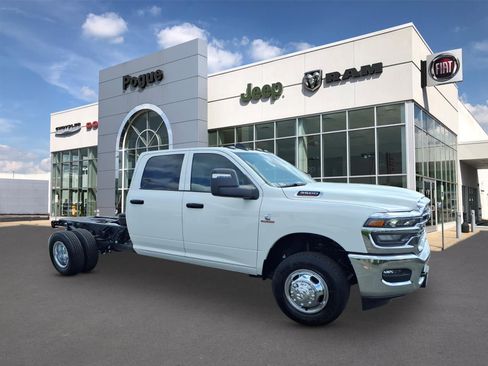 New 2026 RAM 3500 Tradesman w/ Chrome Appearance Group A AWD/4WD image 1