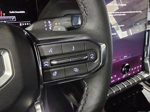 New 2026 GMC Yukon XL Denali image 23