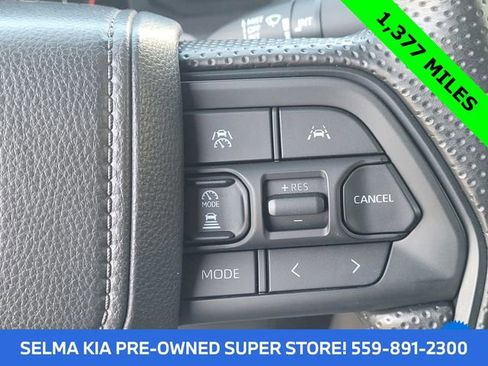 Used 2025 Toyota Tacoma SR5 image 14