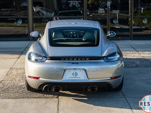 Used 2023 Porsche 718 Cayman GTS RWD image 5