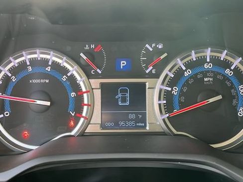 Used 2019 Toyota 4Runner SR5 RWD image 6