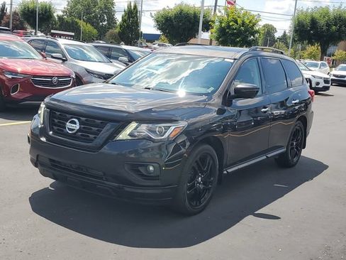 Used 2018 Nissan Pathfinder S AWD/4WD image 2