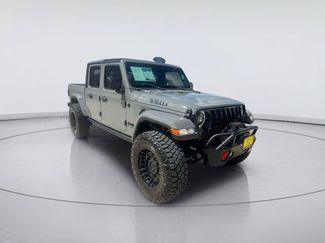 Used 2023 Jeep Gladiator Sport AWD/4WD video 1