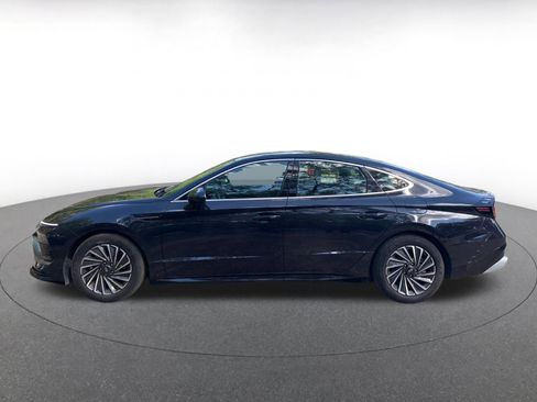 Used 2025 Hyundai Sonata SEL image 4