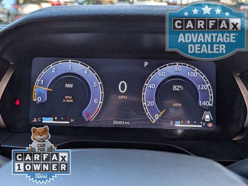 Used 2023 Jeep Grand Cherokee Limited w/ Luxury Tech Group II AWD/4WD image 15