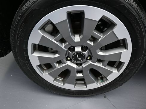 Used 2025 Honda Passport EX-L image 47