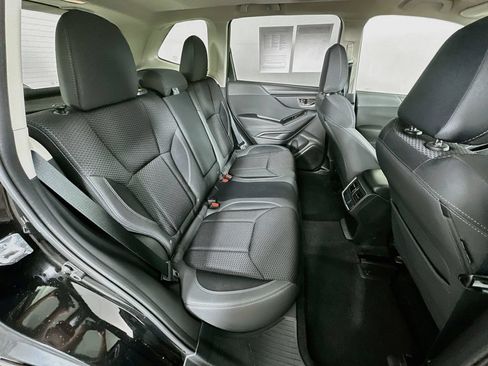Used 2024 Subaru Forester Premium AWD/4WD image 35
