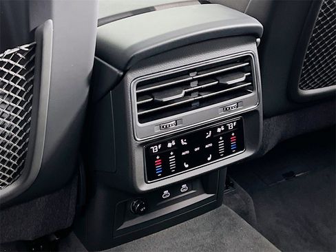 New 2026 Audi Q8 Premium Plus image 25