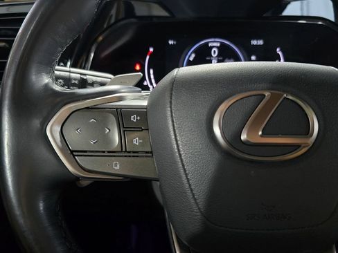 Used 2022 Lexus NX 350h AWD image 14
