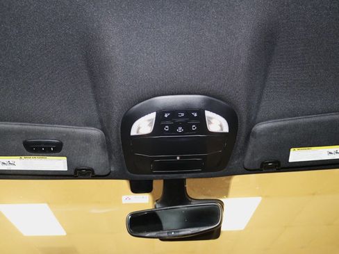 Used 2022 Chrysler Pacifica Touring-L w/ S Appearance Package FWD image 80