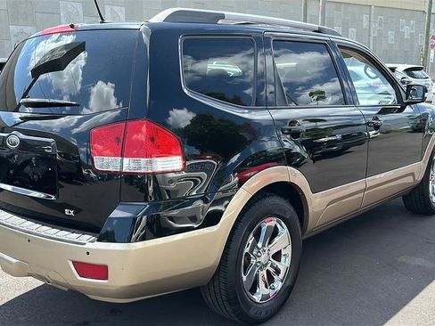 Used 2009 Kia Borrego EX w/ Premium Pkg RWD image 7