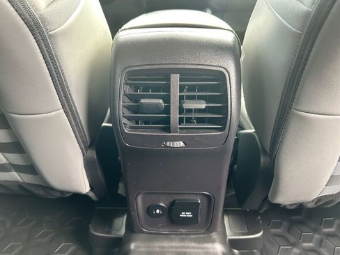 Used 2025 Ford Bronco Sport Badlands image 25